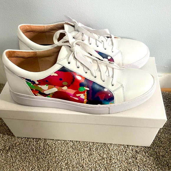 Robert Graham White Sneakers with Leather Finish - Picture 1 of 6